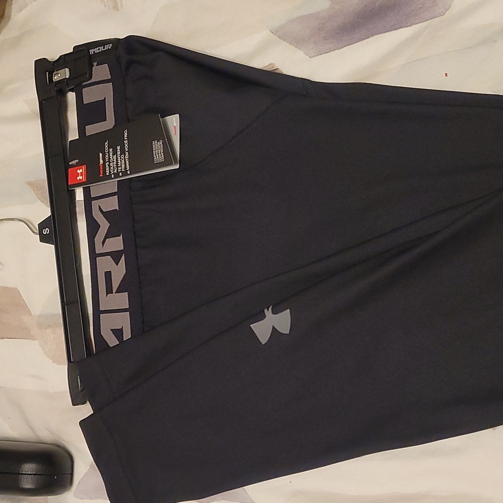 UA leggings